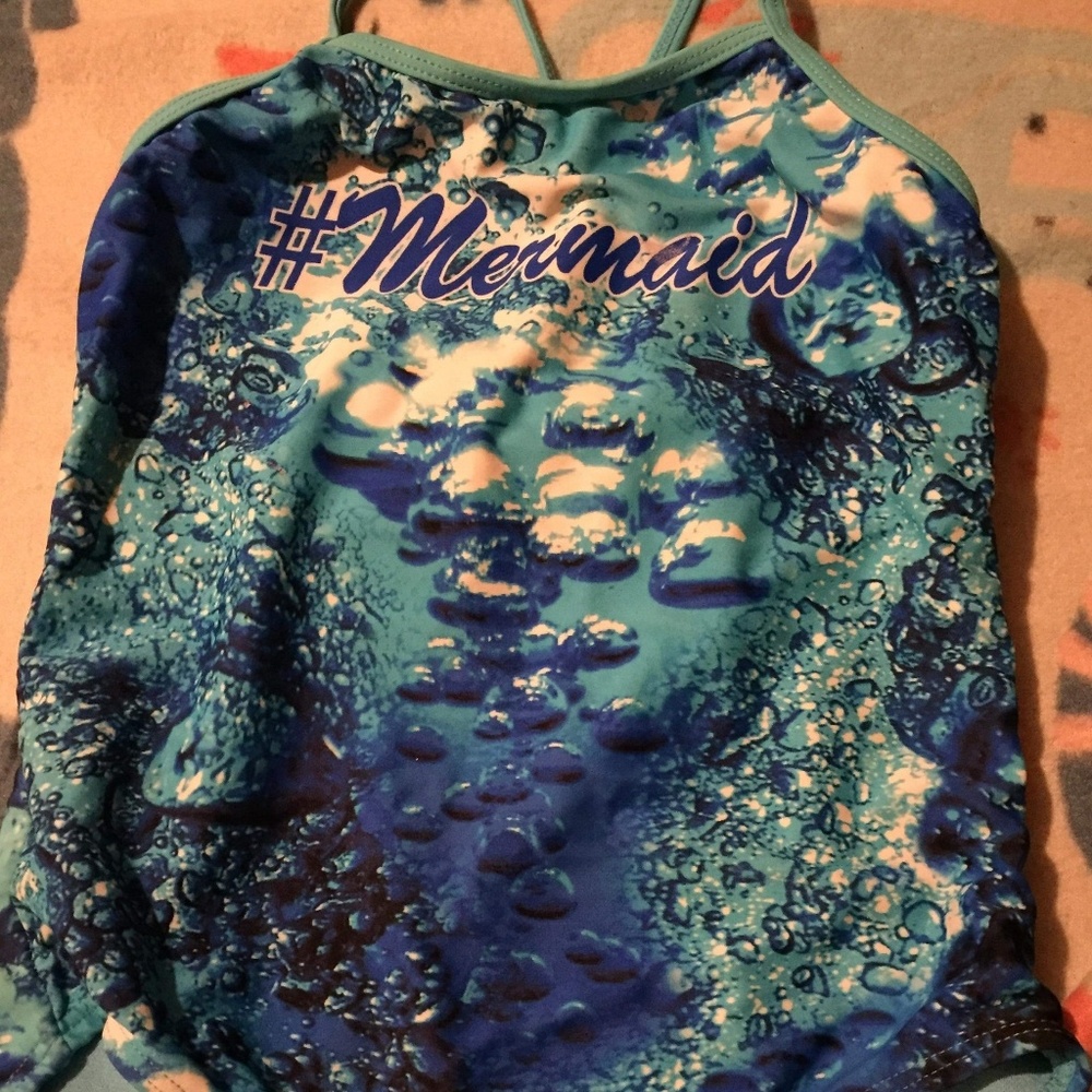 Girls bathing suit Size 7/8